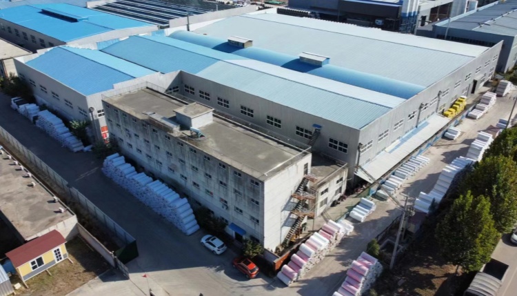 Linyi Jincang Plastic Products Co., Ltd. възобновява дейността си след пролетния фестивал